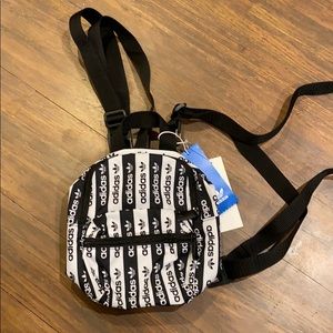 adidas ryv mini backpack